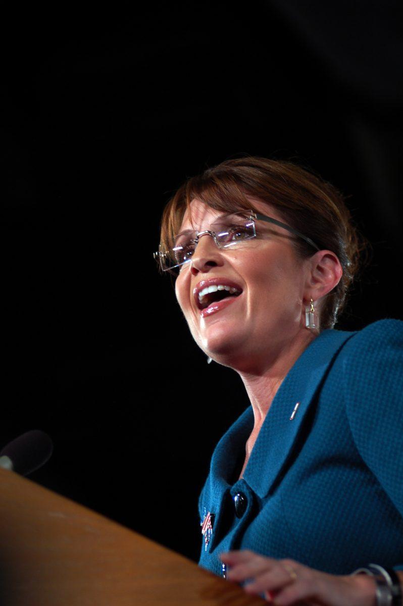 Palin draws enthusiastic crowd in first Raleigh rally