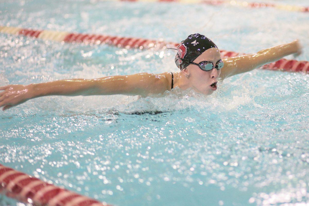 Pack women look to veterans for guidance