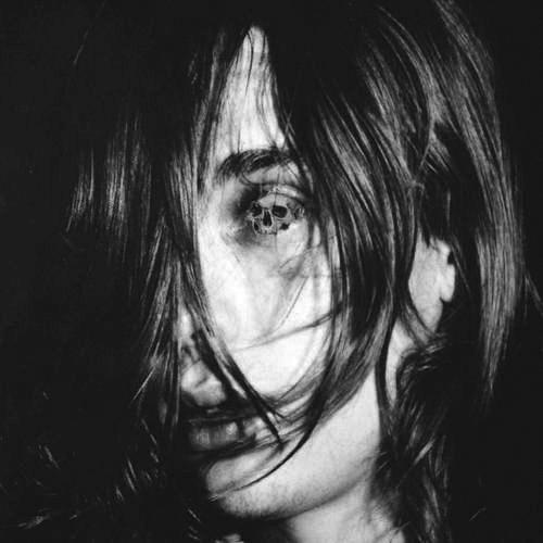 The cover of Deerhunter's new album "Microcastle"