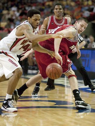 The men's basketball team attempted 27 3-pointers in the loss to Maryland.
