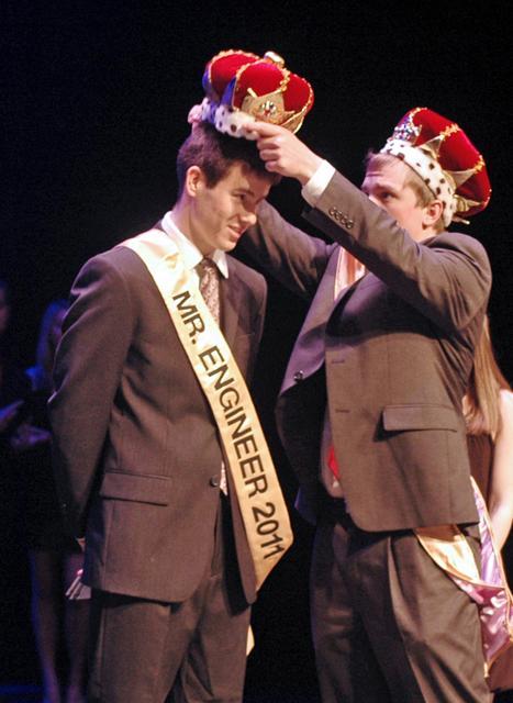 Stephen Smith, a junior in mechanical engineering, receives the crown for first place in the Mr. Engineering Pageant Friday night. Smith won both first place for the pageant and the people&#8217;s choice award, which was voted on by the entire audience. Photo by Jordan Moore