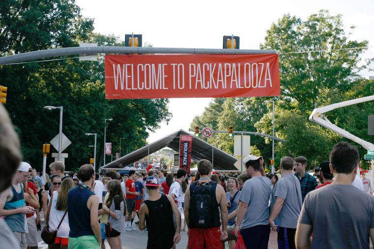 Packapalooza 2013 happened on Saturday, August 24. This is right at the Belltower and is also the beginning to all the Packapalooza had to offer. This event was open to the public and to all ages.