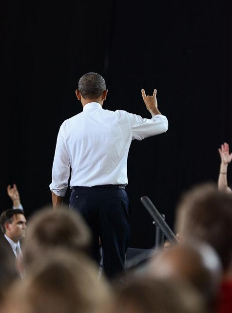 President Obama speaks on the N.C. State campus to announce the Next Generation Power Electronics Institute in the J.W. Isenhour Tennis Complex Wednesday, Jan. 15, 2013.