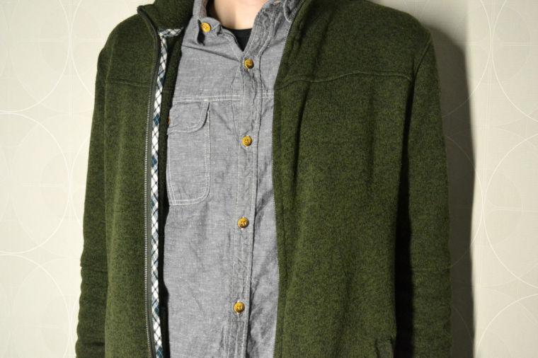 A simple, well-fitting, button-down shirt is a staple in a well-rounded wardrobe. A shirt should&#160;fit the body closely around the chest and shoulders, but it should not restrict movement.