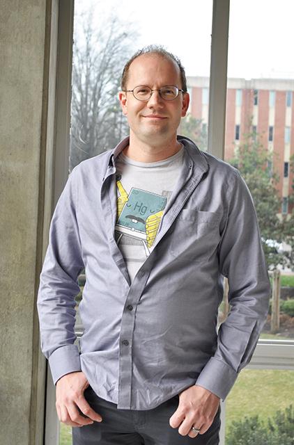 Through experiment.com, chemist Walter Weare is using crowdsourcing to raise money for his research. The donations will be used to aid in the discovery of a new molecule to improve LED lighting. Photo by Elizabeth Davis