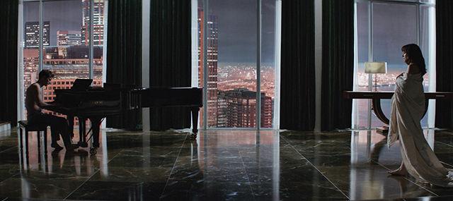 Save your money, skip &#8216;50 Shades of Grey&#8217;