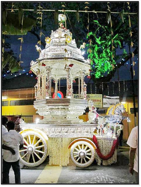 Master metalsmith helps create jeweled chariot