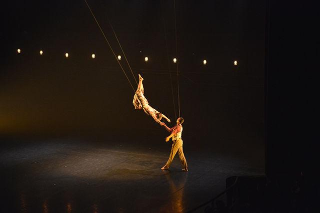 Meghan Mullin and Roel Seeber perform "Two Point" during the BANDALOOP show in Stewart Theatre September 17. BANDALOOP performed a total of six dances, all directed and choreographed by Amelia Rudolph.