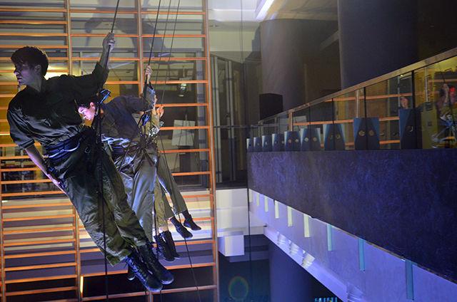 Bandaloop, a pioneer in vertical dance performance, put on another diynamic show. This show was supported by Arts NC State, and was showcased to its many supporters. Bandaloop peformed for the Talley grand opening on Friday, September 18, 2015.