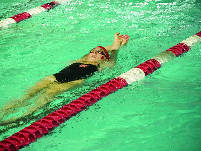 Pack swimming and diving teams take fourth and second at Nike Cup