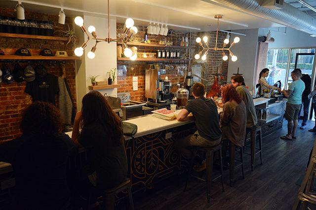 Raleigh Raw is a juice bar and healthy cafe in downtown Raleigh. The juice bar offers a variety of raw, cold-pressed juices and smoothies as well as several healthy salads, soups and snacks.
