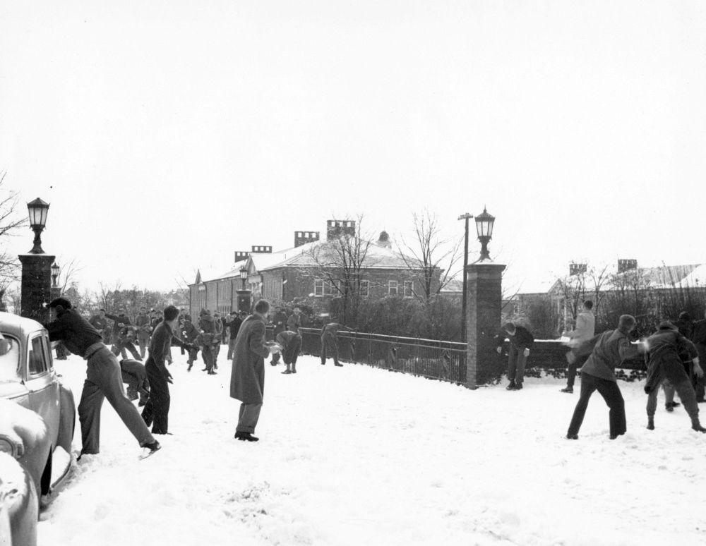 A snowball fight unfolds on campus during the &#8216;50s.&#160;