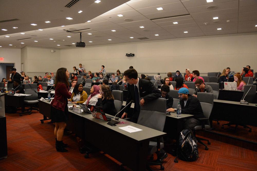 A crowd gathers in the Student Senate chamber before the Student Government debate on Feb. 21, 2017. The debate allowed candidates for Student Body President, Vice President, and Chief Justice to answer questions and speak about their campaigns.