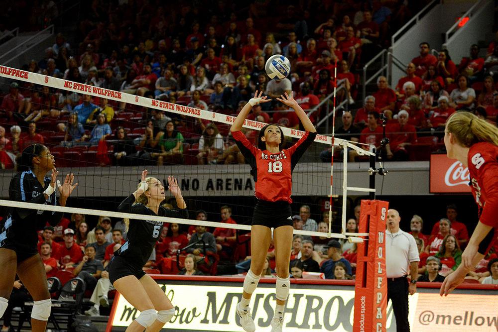 Redshirt Freshman Nina Sharpton sets the ball against UNC on Wednesday, Oct. 2, 2019 in Reynolds Coliseum. Sharpton played in 5 sets, had 1 kill, 50 assists, and 11 digs with a total of 2.5 points in the 2-3 loss against UNC.