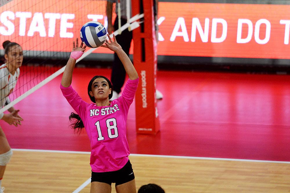 Redshirt freshman setter, Nina Sharpton sets the ball in Reynolds Coliseum on October 27. Sharpton had two kills, 40 assists, two block assists, and five digs in the Wolfpack&#8217;s 3-0 loss to Syracuse.