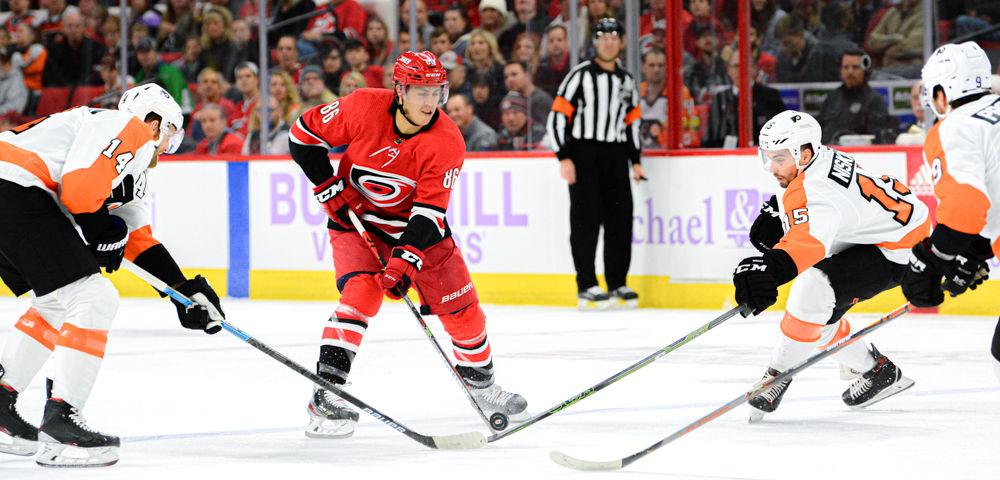 Hurricanes left wing Teuvo Teravainen handles the puck against the Philadelphia Flyers on Thursday, Nov. 21 at PNC Arena. Teravainen scored one goal and one assist as the Hurricanes lost 5-3.