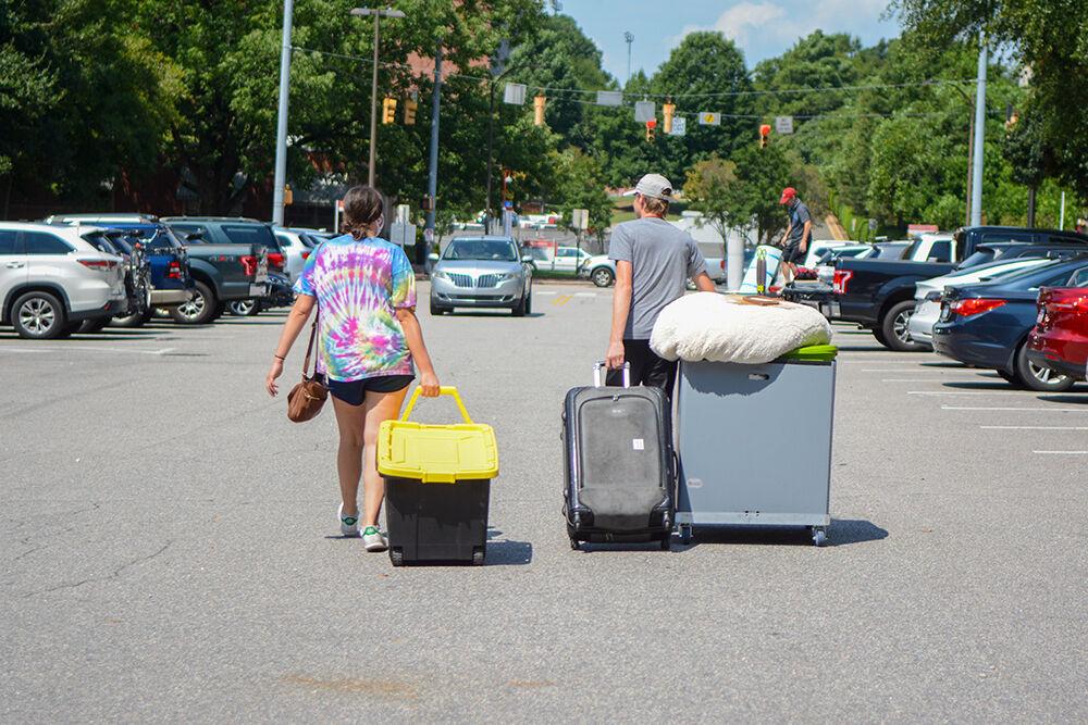 Students and their families move their belongings out of on campus housing during the move out period on Tuesday, Sept. 1, 2020. Each student was given a move out appointment to reduce the amount of traffic in the residence halls.
