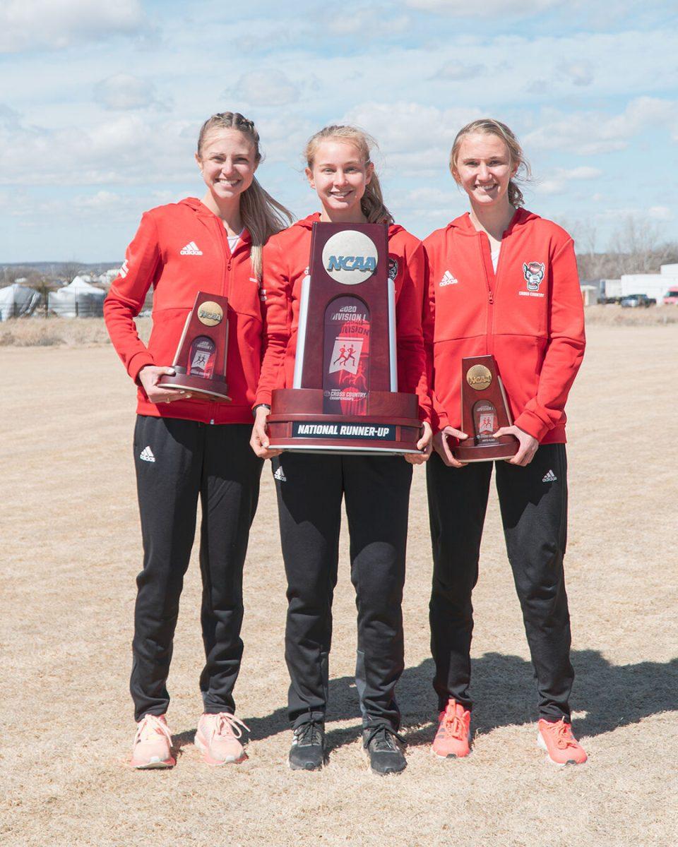 Left to Right: Hannah Steelman, Katelyn Tuohy, Kelsey Chmiel