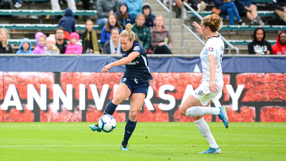 NC Courage forward Kristen Hamilton plays the ball against Reign FC on Sunday, Oct. 20, 2019 at WakeMed Soccer Park. The Courage won 4-1 to advance to the NWSL championship final.